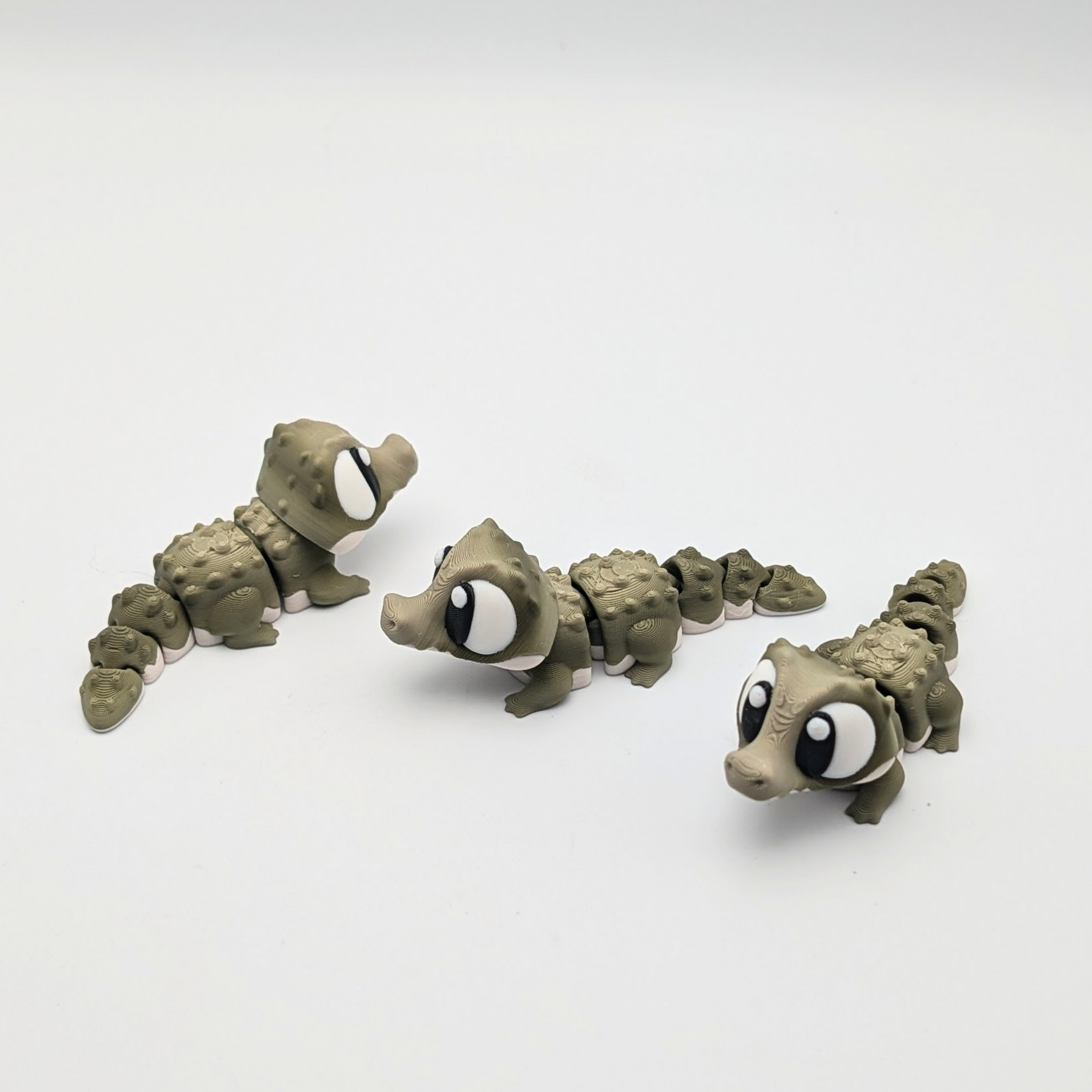 Flexi Crocodile Articulated Fidget and Swamp Playset