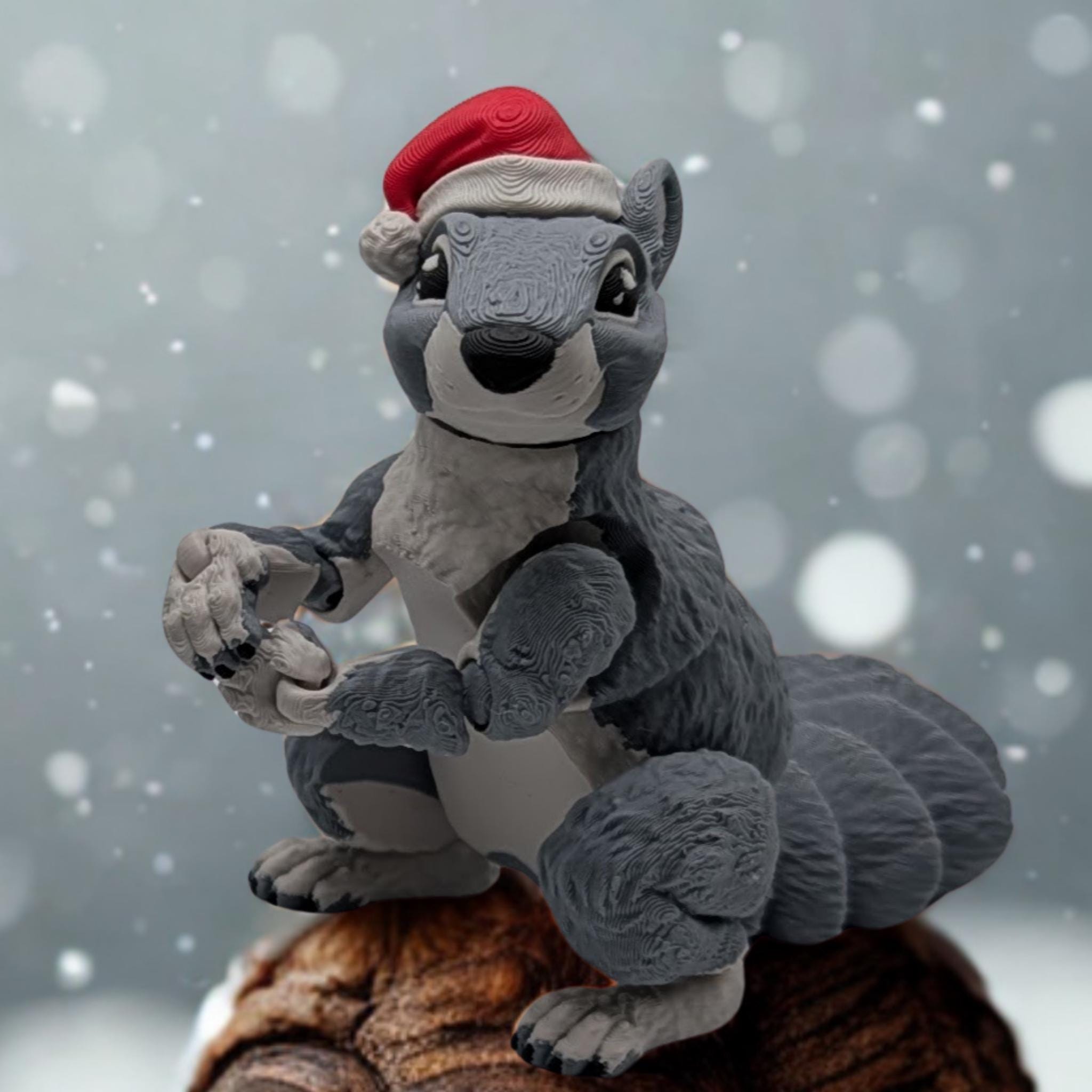 Articulated Squirrel Fidget Toy | Optional Santa Hat